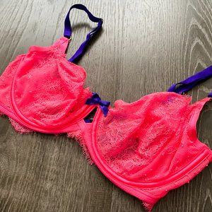 Victoria's Secret Body by Victoria Unlined Demi